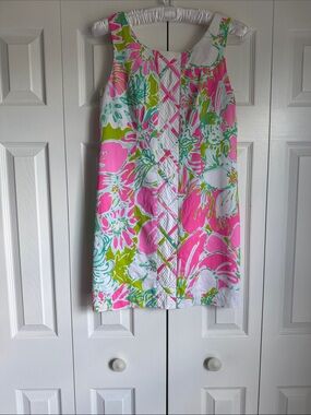 Lilly Pulitzer Size 2 Bright Floral Shift Dress in Pink, Green & White